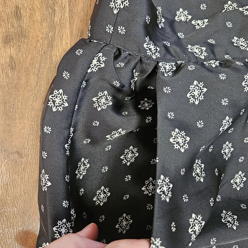 Forever 21 women's dress short - Picture 5 of 5
